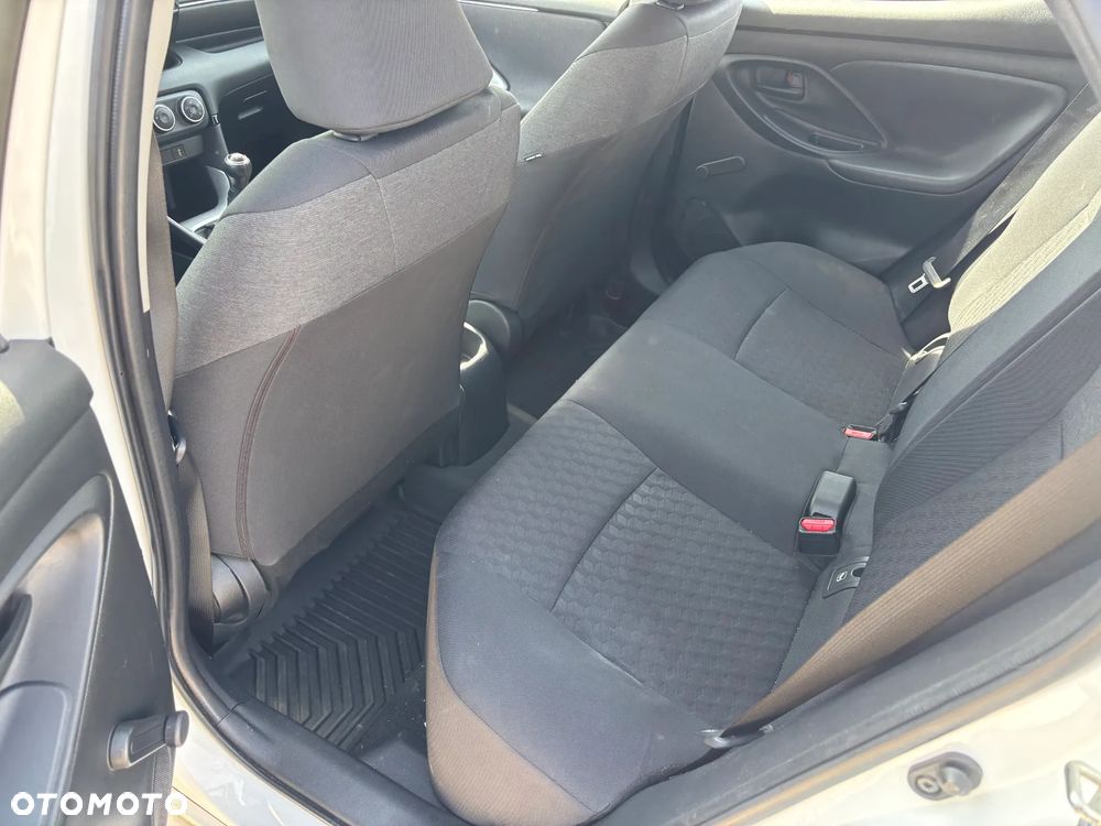 Toyota Yaris 1.0 Comfort - 10