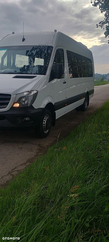 Mercedes-Benz Sprinter - 9