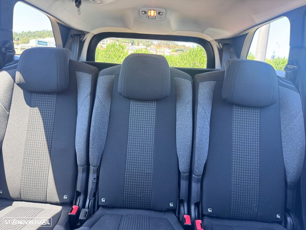 Peugeot 5008 PureTech 130 EAT8 Stop & Start Active Business-Pack - 10