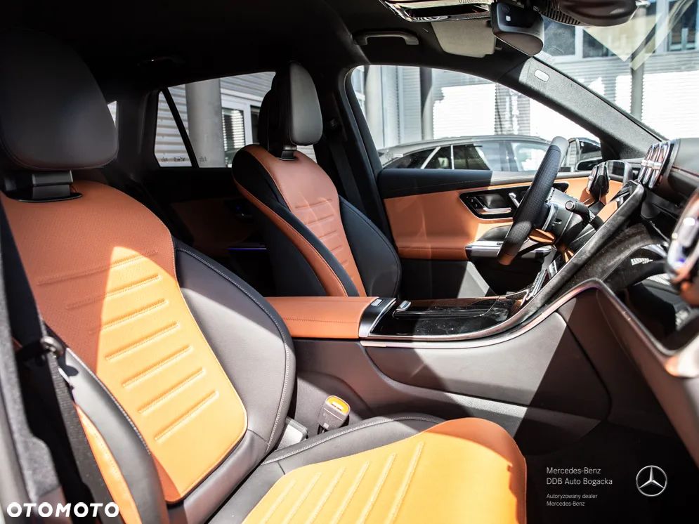 Mercedes-Benz GLC 300 e 4-Matic AMG Line - 6