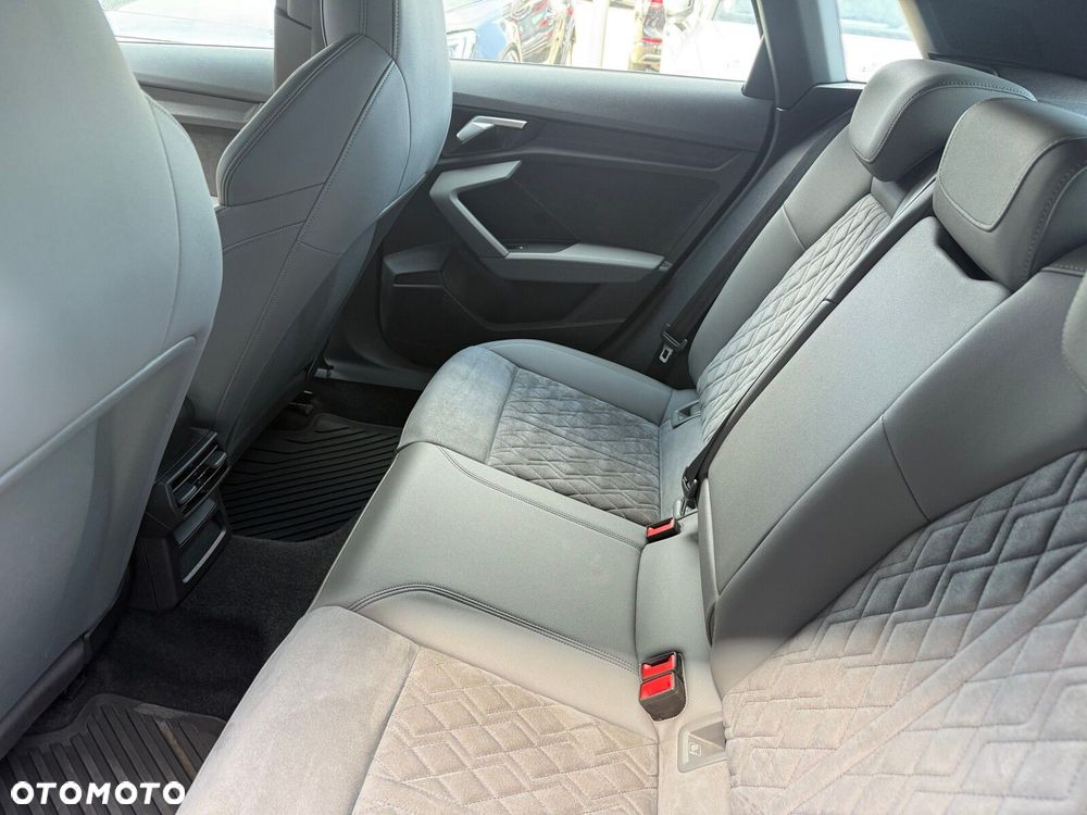 Audi A3 Sportback - 15