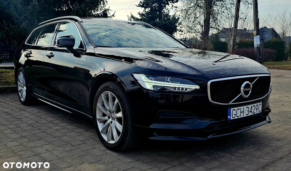 Volvo V90 D4 Geartronic Momentum Pro - 4