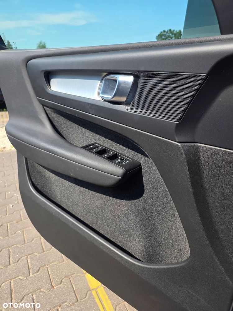 Volvo XC 40 T4 Recharge DKG Inscription Expression - 15