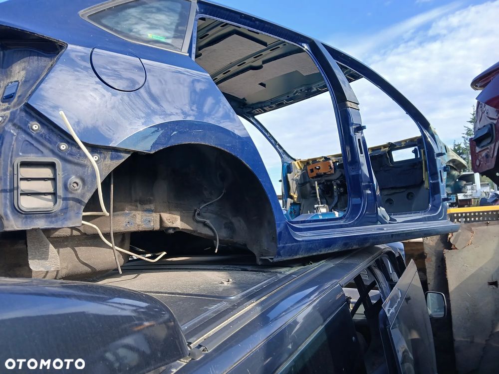 skoda rapid kombi spaceback cwiartka tył tylna przód przednia lewa lewe prawa prawy dach bok - 1