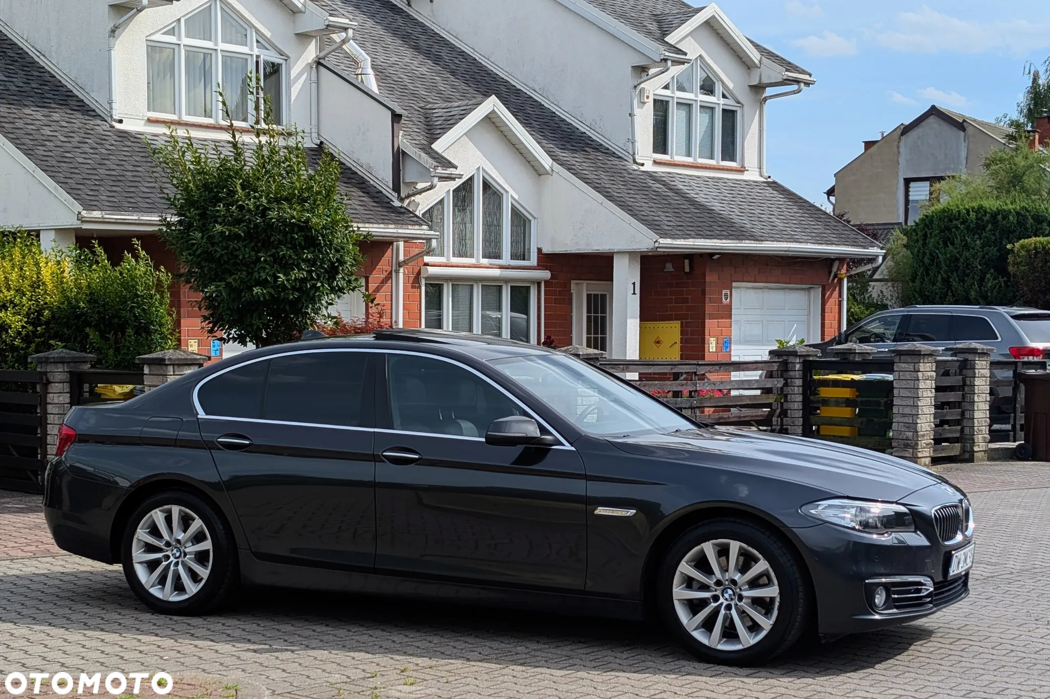 BMW Seria 5 528i xDrive - 6