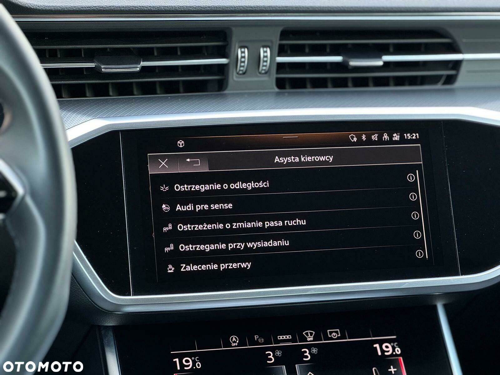 Audi A6 - 30
