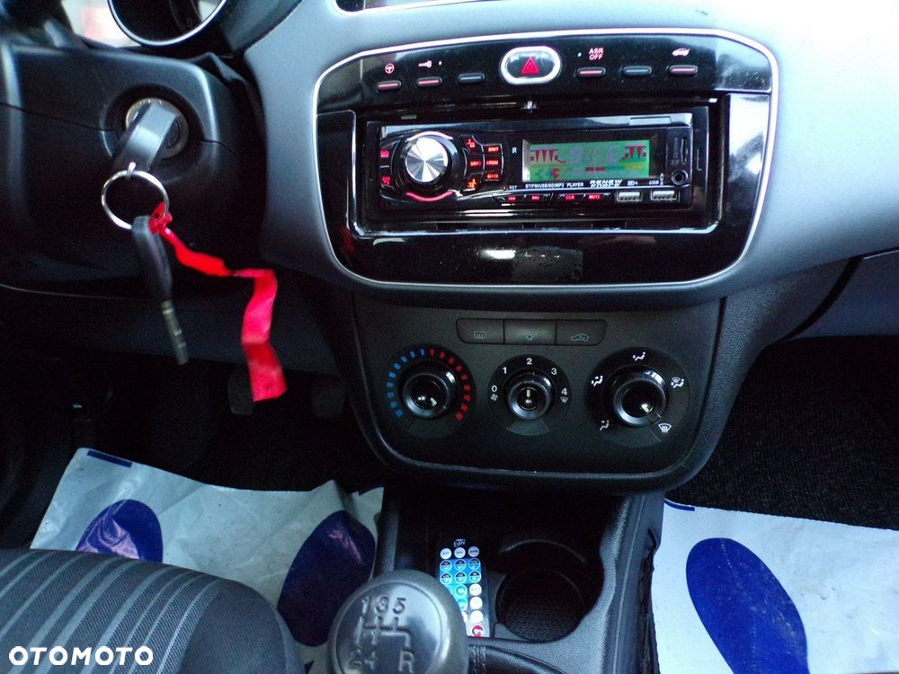 Fiat Punto Evo 1.2 8V Active - 20