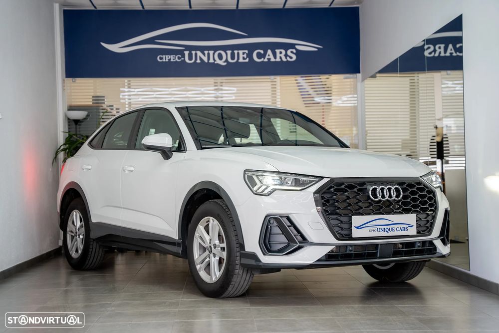 Audi Q3 45 TFSIe S line S tronic - 2