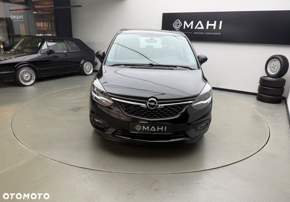 Opel Zafira 2017