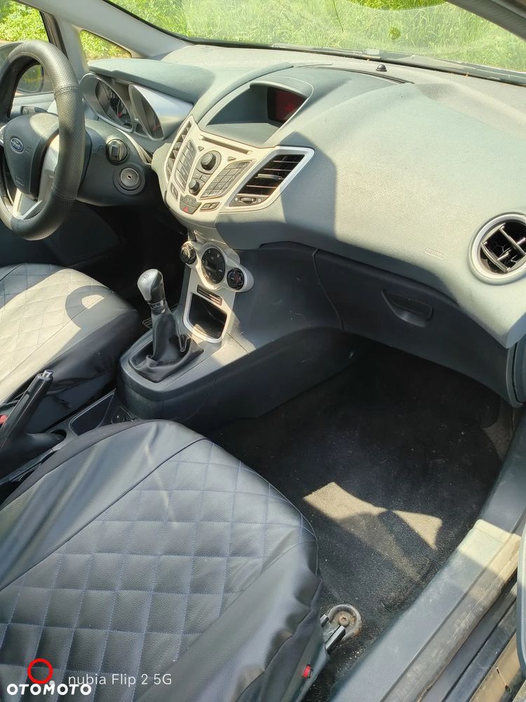 Ford Fiesta 1.25 Titanium - 16