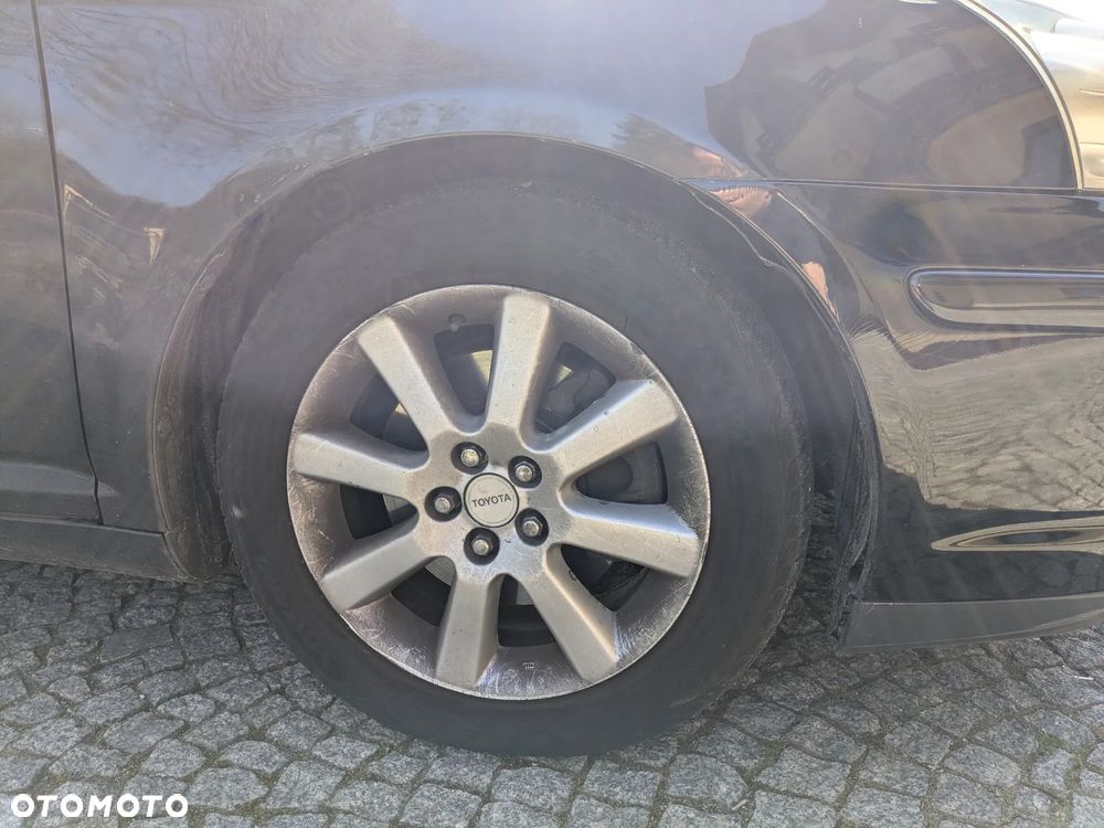 Toyota Avensis 2.0 VVT-i Sol - 5