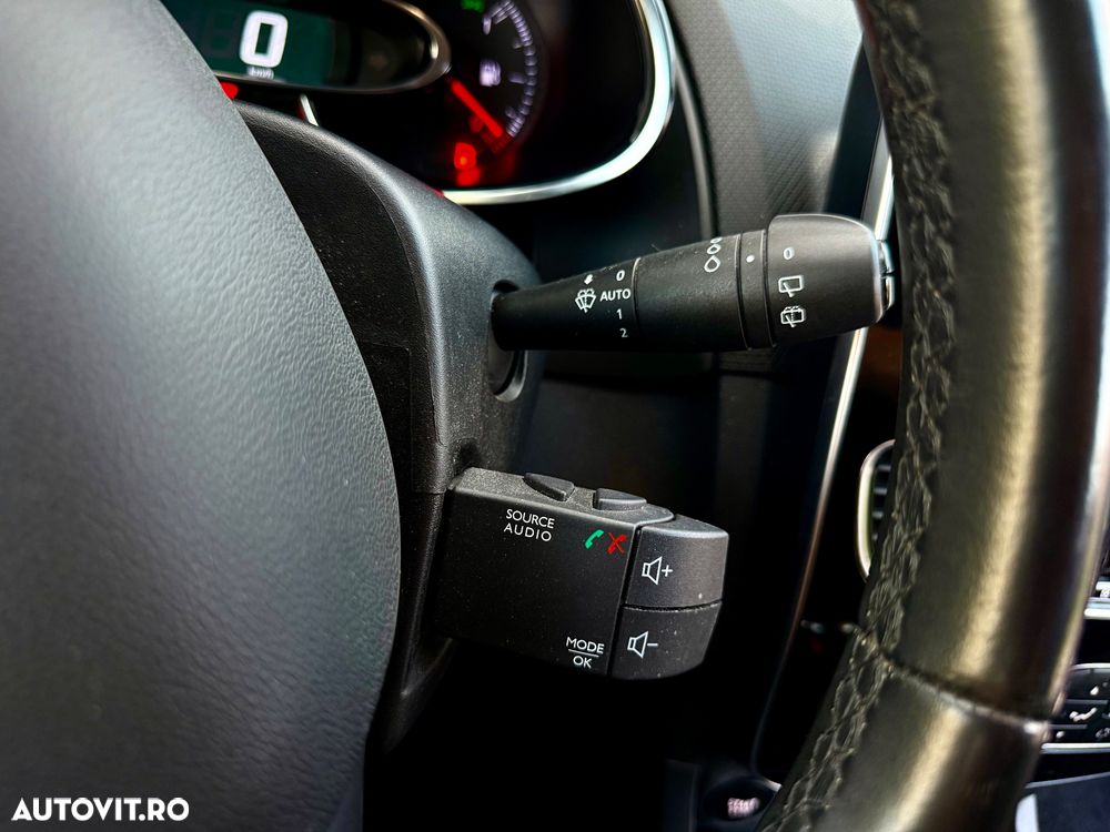 Renault Clio ENERGY TCe 120 INTENS - 24