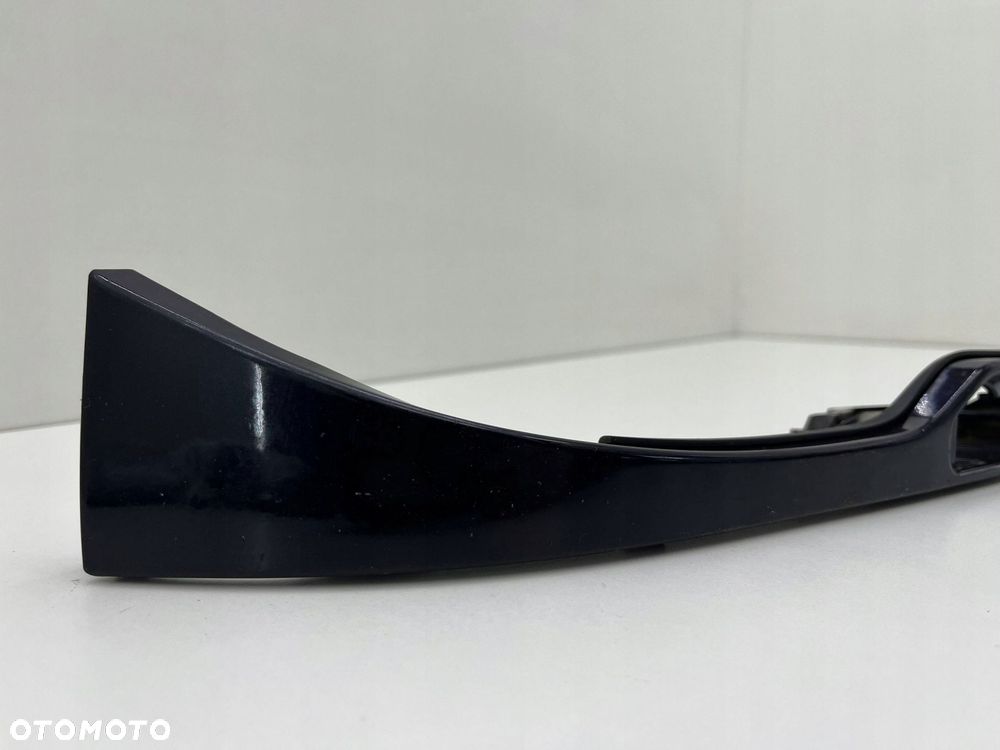 BMW 3 E46 LCI COUPE PRAWA LISTWA POD LAMPĘ 7064330 - 2