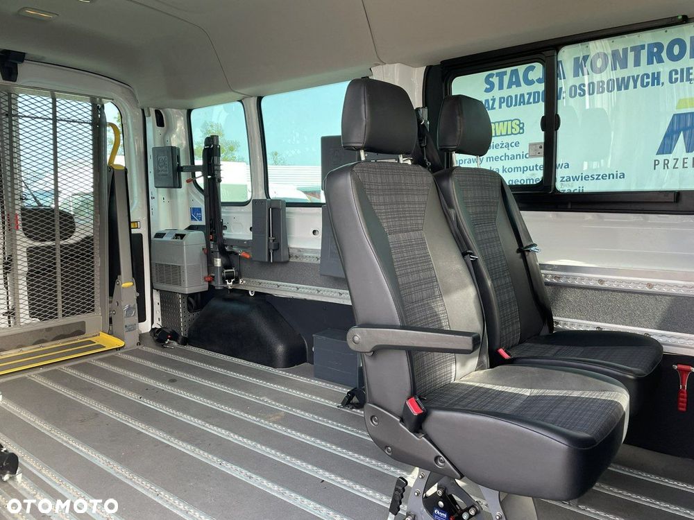 Ford Transit - 8