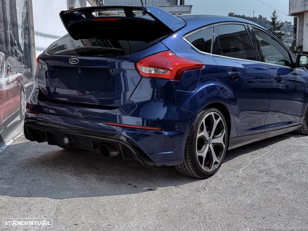 Ford Focus 1.5 TDCi ECOBlue ST-Line - 13