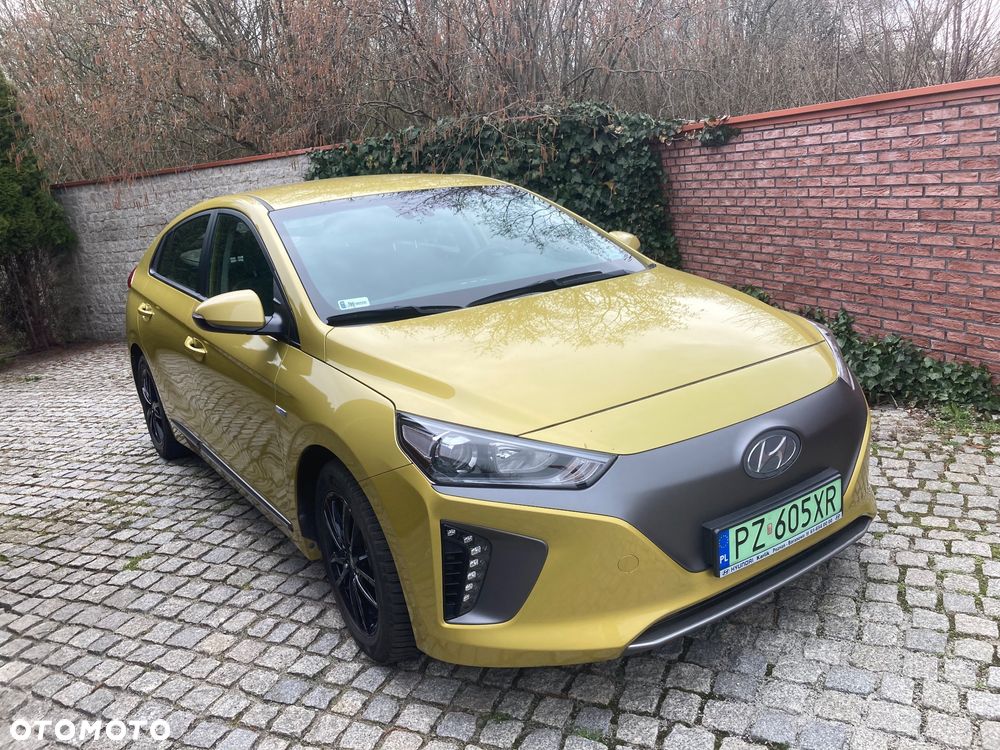 Hyundai IONIQ - 1