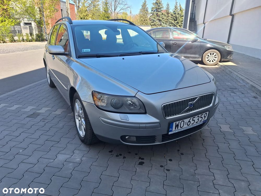 Volvo V50 2.0D Momentum - 1