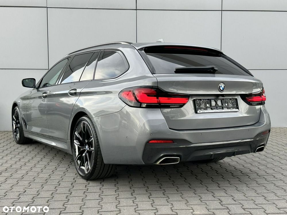 BMW Seria 5 520d xDrive M Sport sport - 9