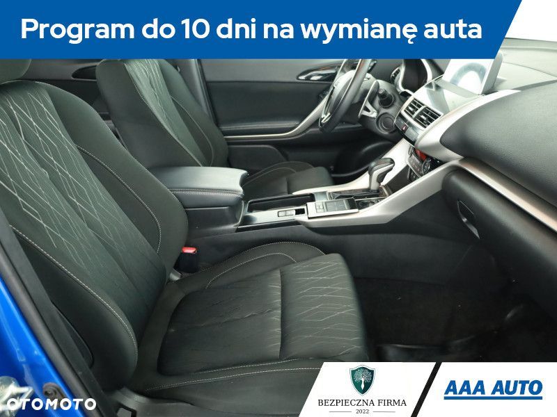 Mitsubishi Eclipse Cross - 8