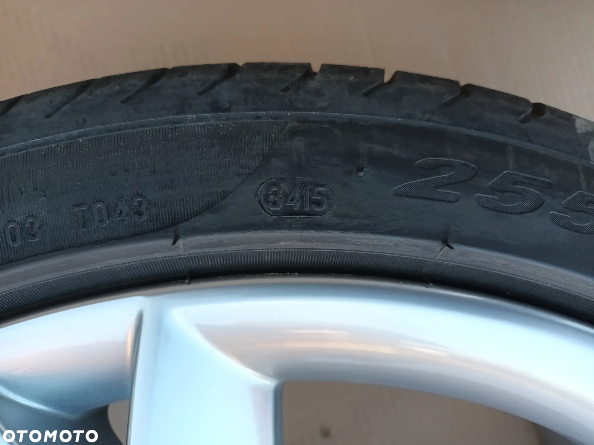 Koła 19 cali Audi A5 8T A4 OPONY Pirelli Pzero 255/35R19 felgi 8T0601025CK 24km - 16