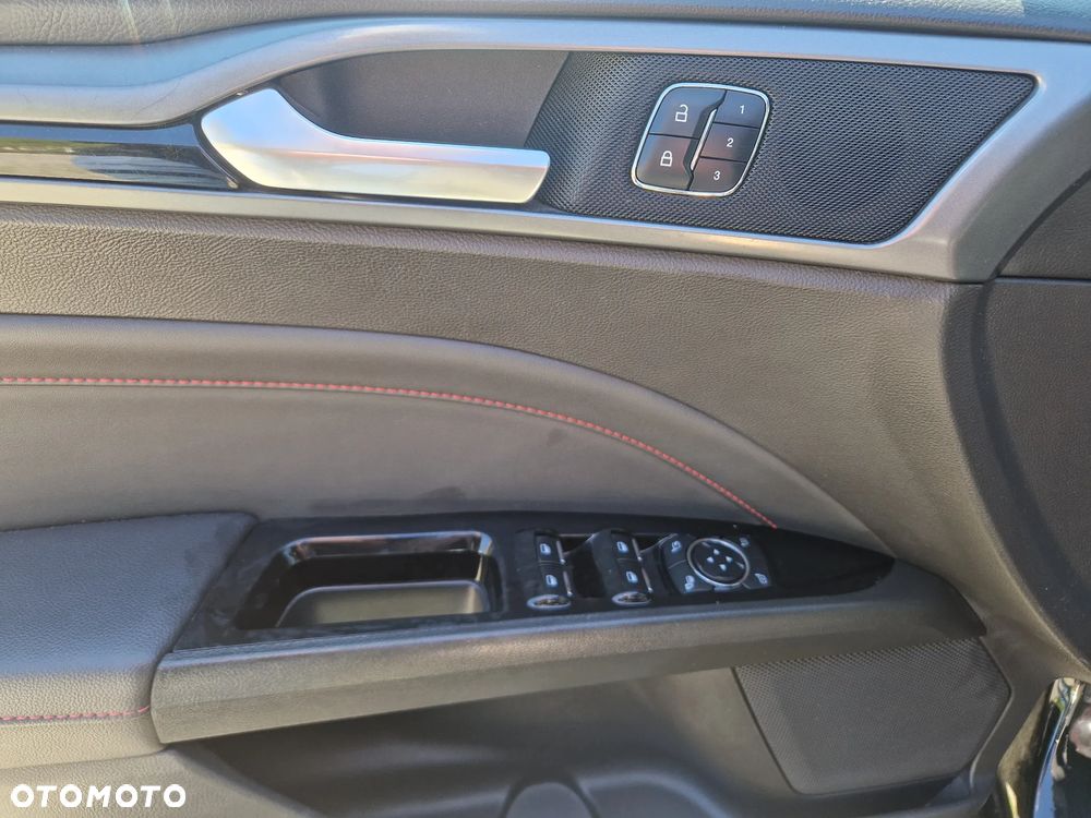Ford Mondeo 2.0 TDCi ST-Line PowerShift - 9