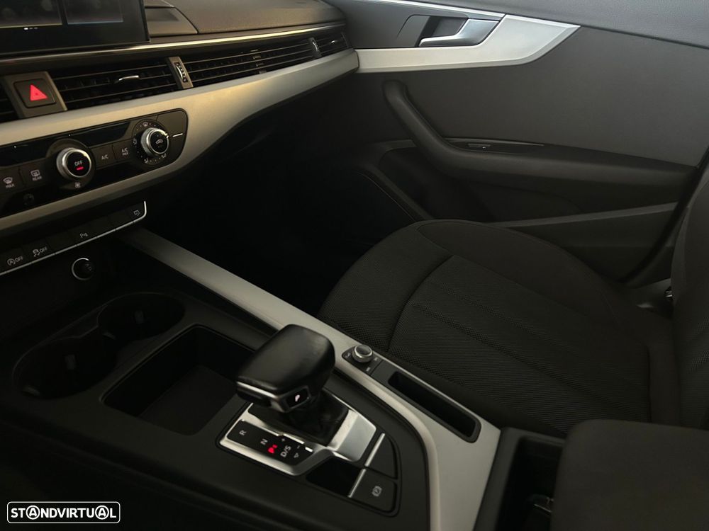 Audi A4 Avant — fotografia 32