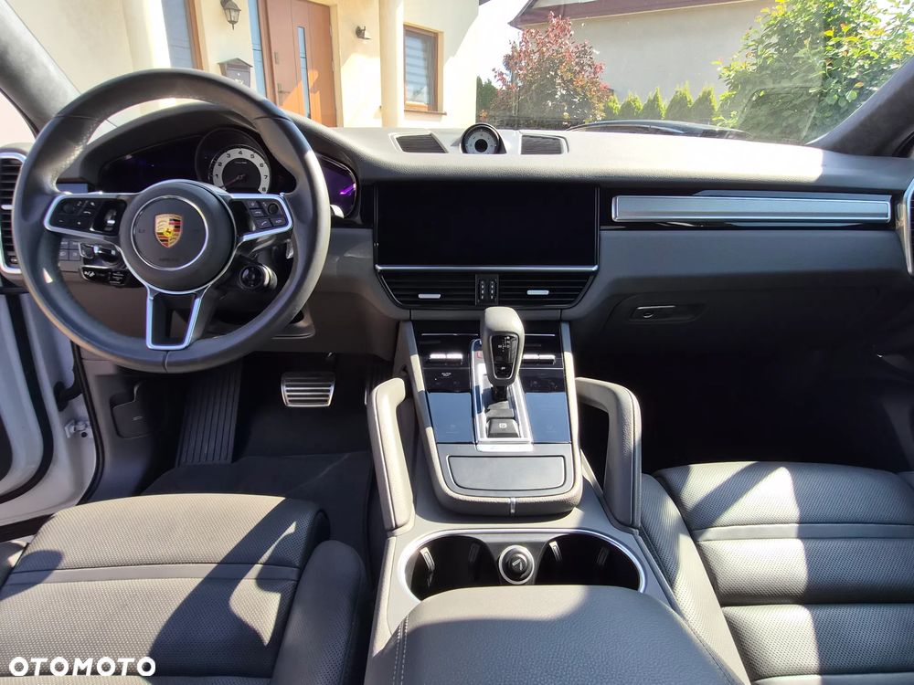 Porsche Cayenne S Platinum Edition - 24