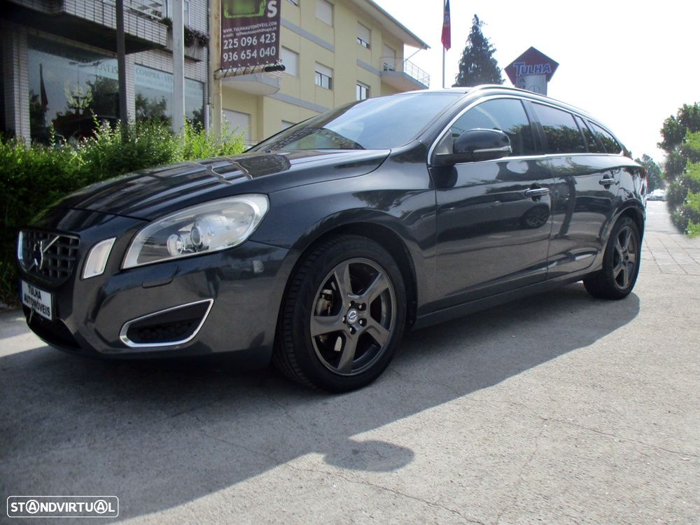 Volvo V60 DRIVe Momentum - 2