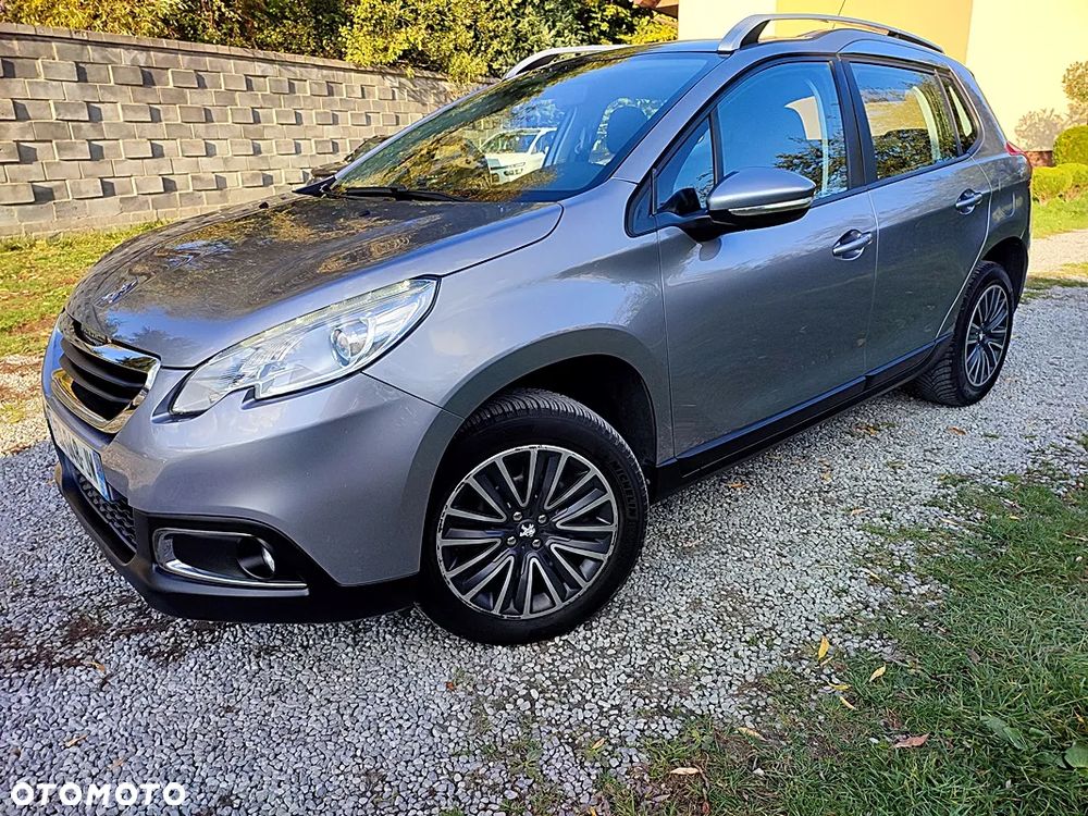 Peugeot 2008 1.2 Pure Tech Active - 17