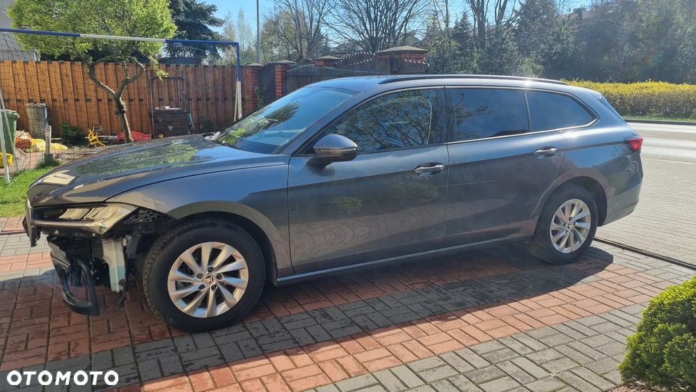 Skoda Superb 1.5 TSI mHEV Essence DSG - 12