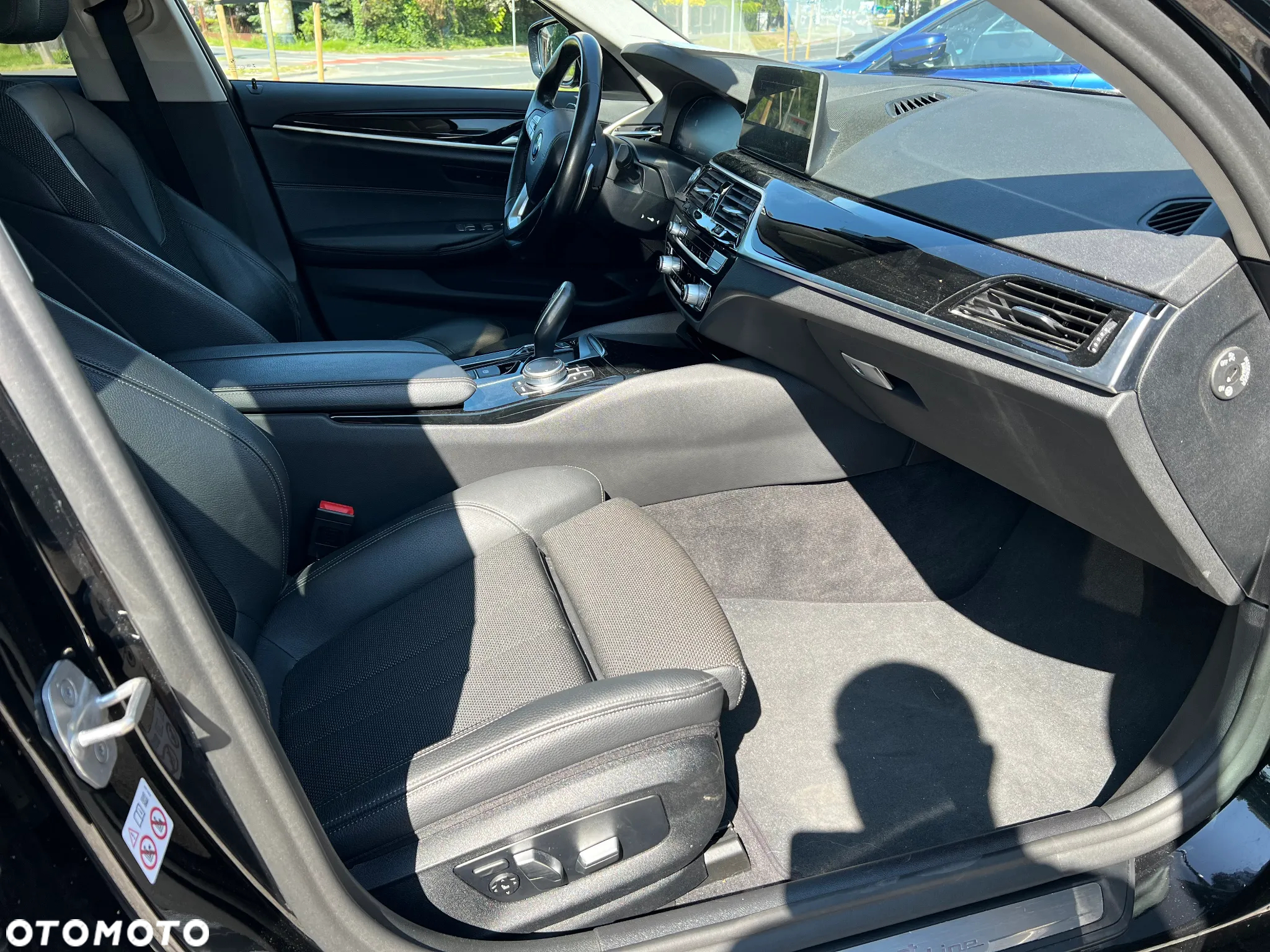 BMW Seria 5 520d Touring Sport Line - 35