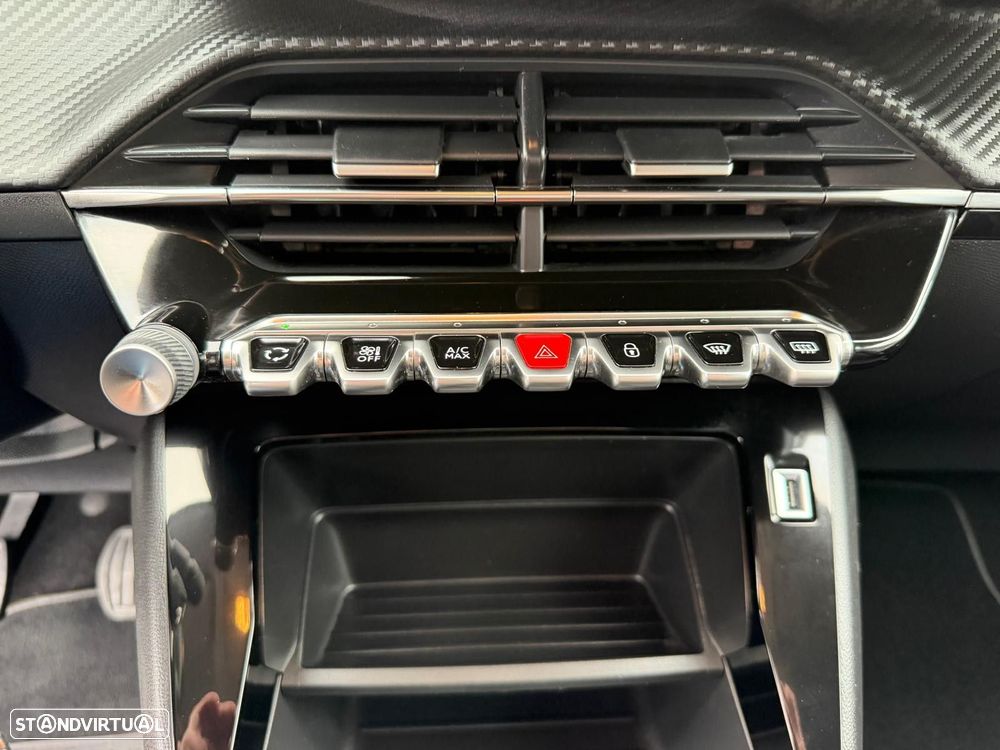 Peugeot 208 1.2 PureTech Active Pack - 23