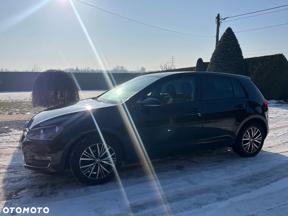 Volkswagen Golf 1.2 TSI BMT Trendline - 4