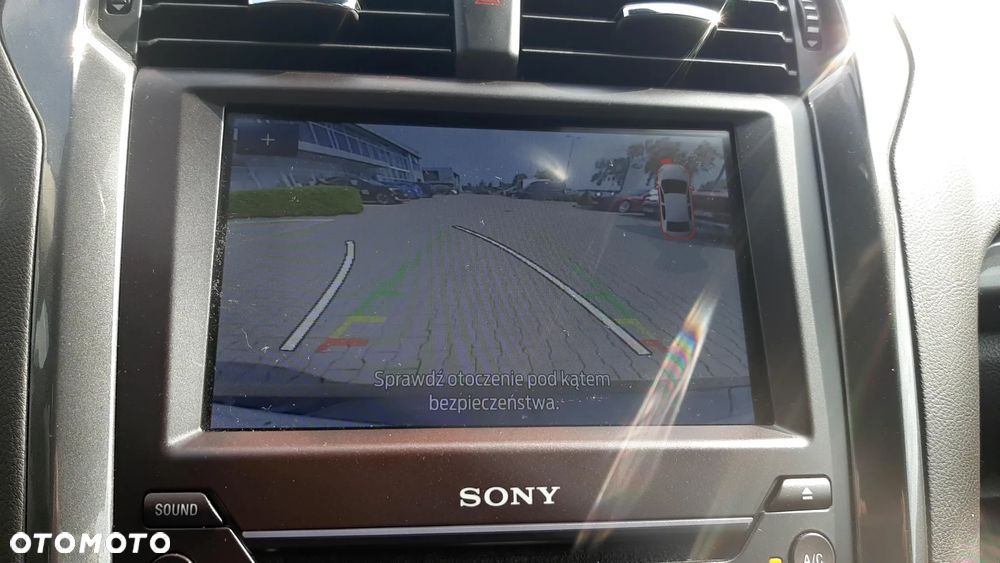 Ford Mondeo 2.0 EcoBlue Titanium - 30