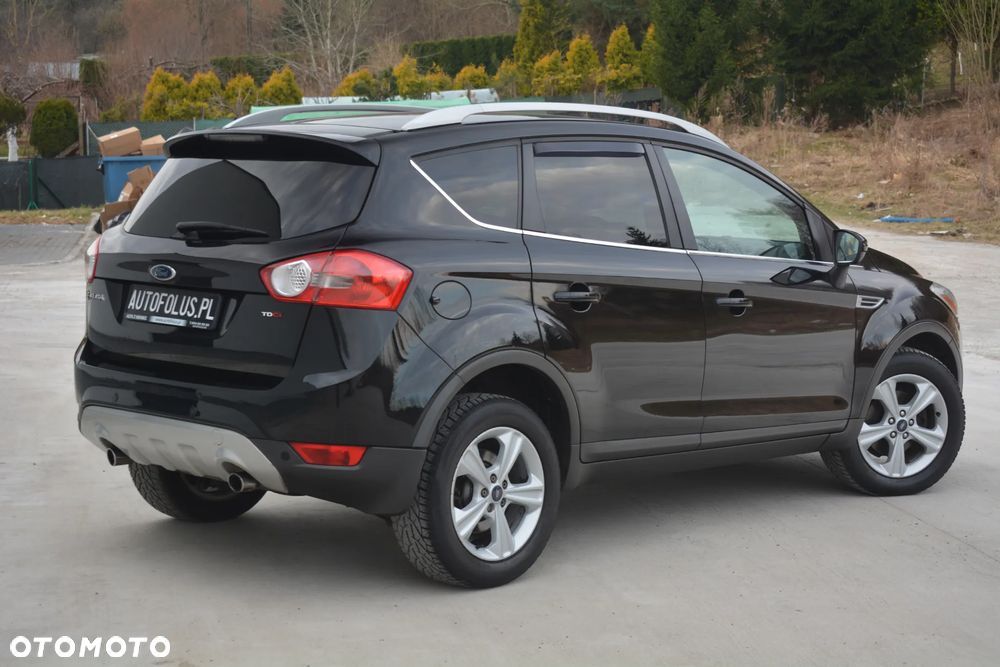 Ford Kuga - 3