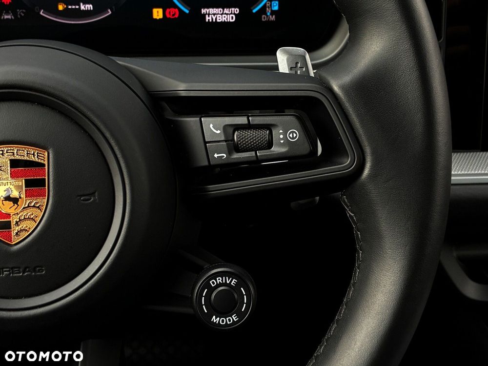 Porsche Cayenne - 29