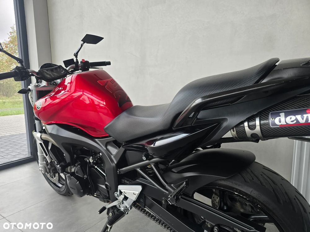 Yamaha FZ6 - 19