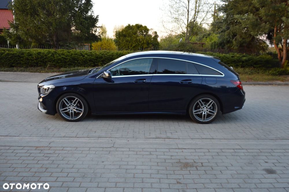 Mercedes-Benz CLA 180 d AMG Line - 17