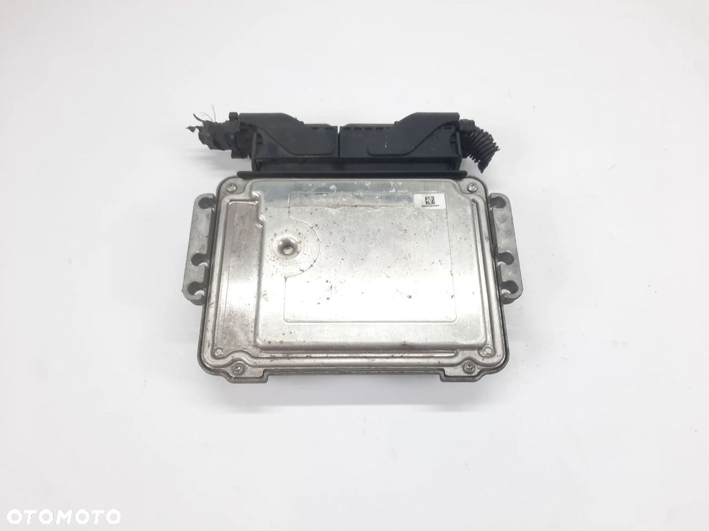 KOMPUTER ALFA ROMEO GIULIETTA 2.0 JTDM 51896962 0281015984 - 5