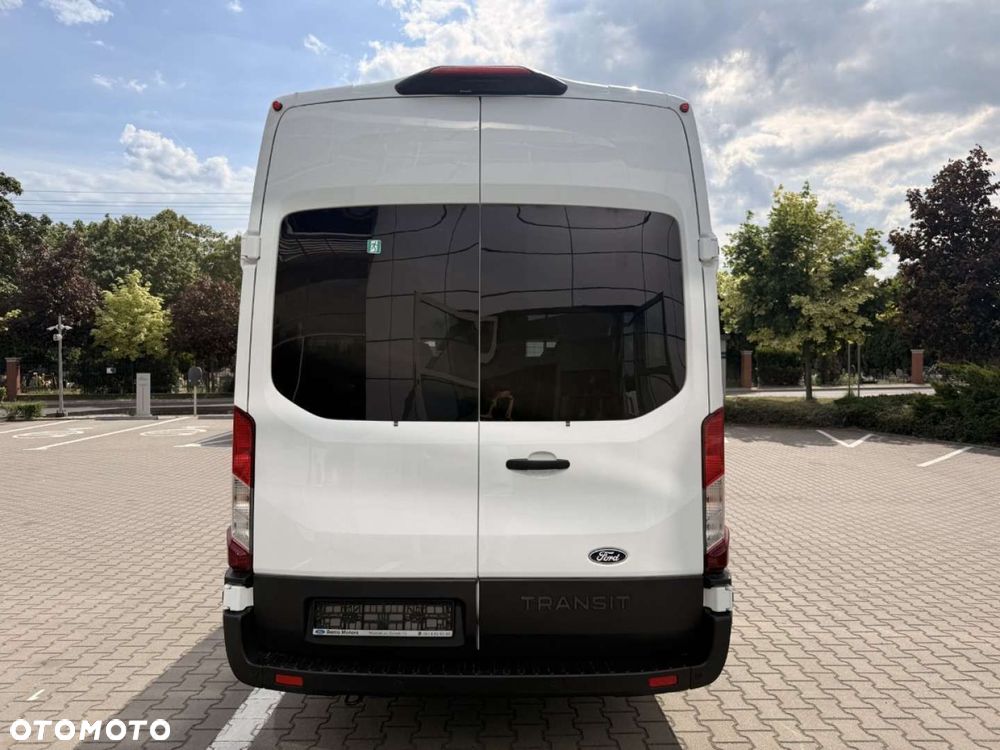 Ford Transit BUS M2 - 11