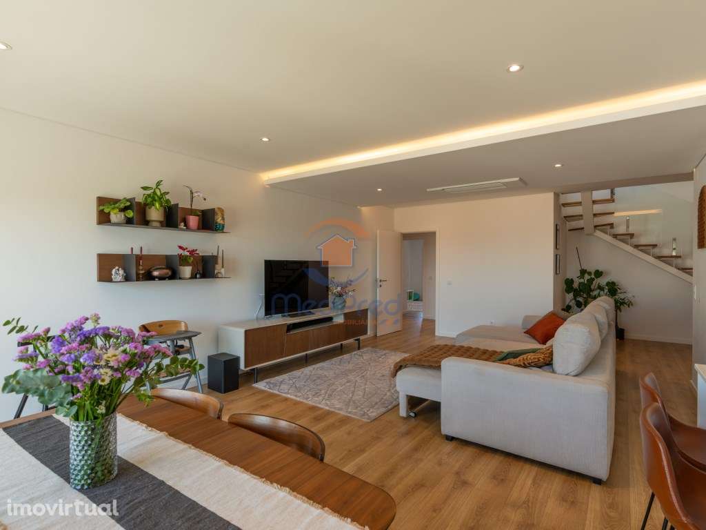 Duplex T3+2 - Montijo - Alto dos Moinhos - Grande imagem: 4/45