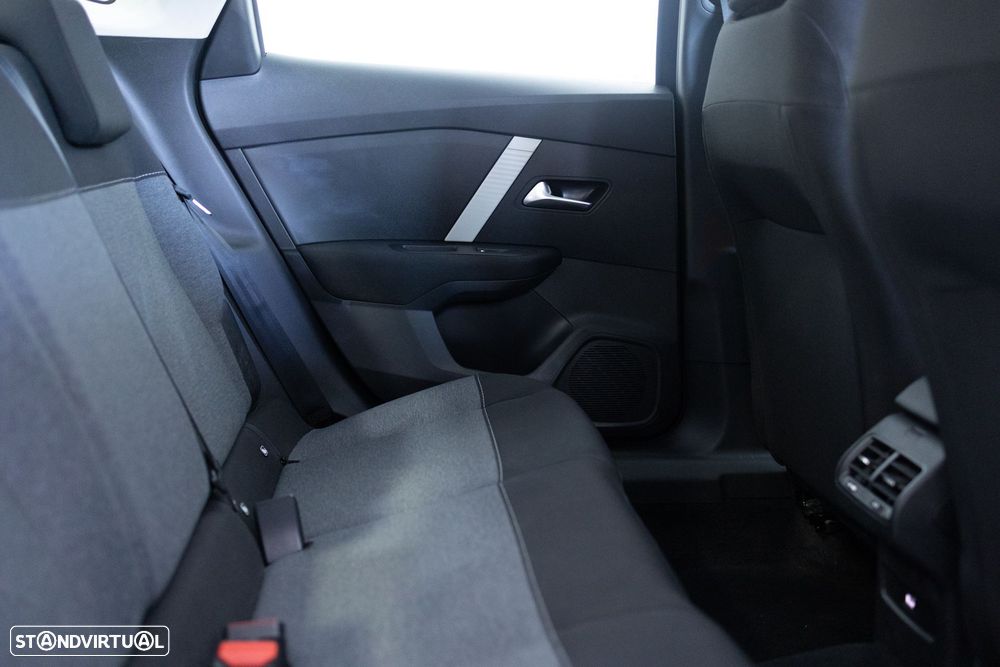 Citroën C4 X 1.2 Hybrid Max e-DSC6 - 35