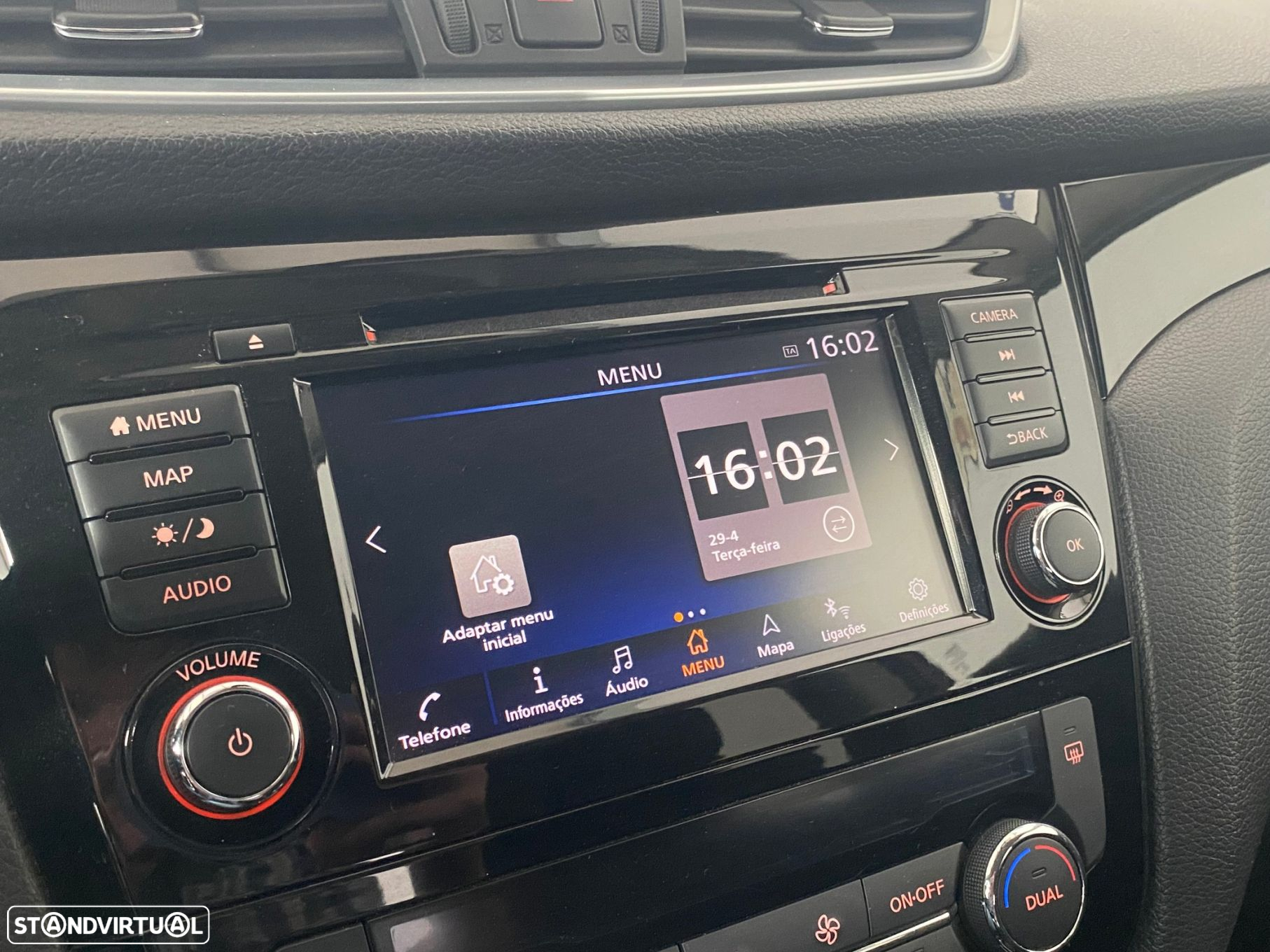Nissan Qashqai 1.5 dCi N-Connecta DCT - 25