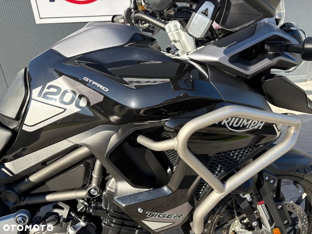 Triumph Tiger - 26