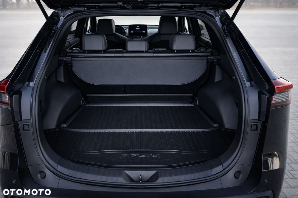 Toyota bZ4X 71.4kWh 4x4 Prestige - 12