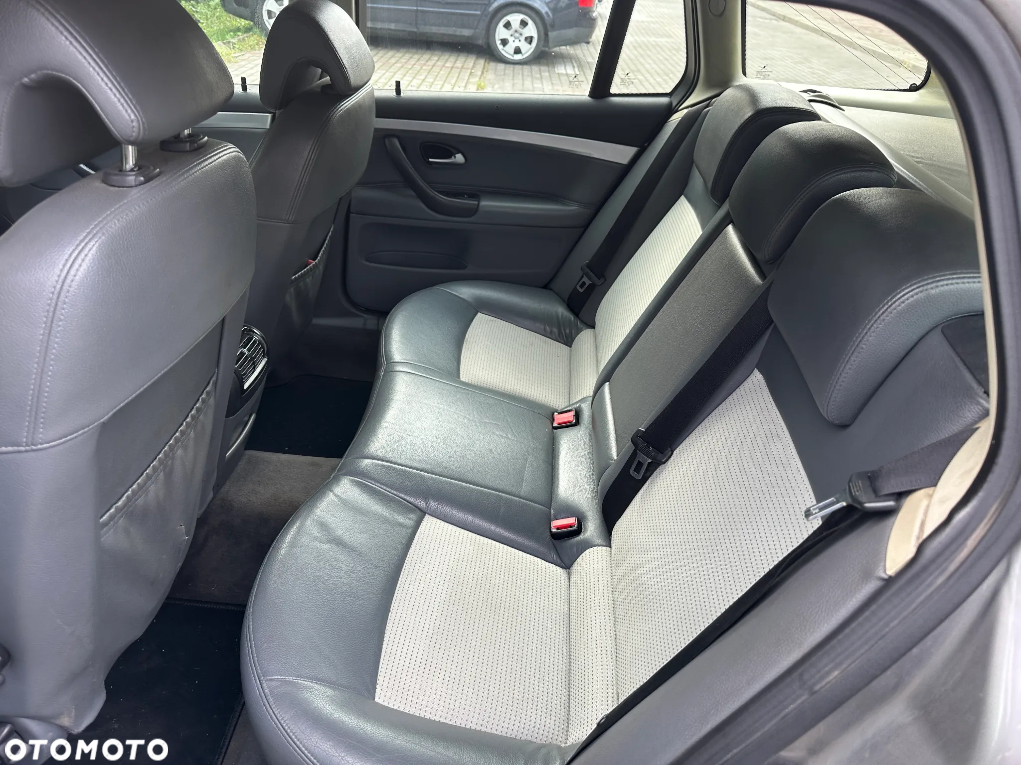 Saab 9-3 1.9 Sport Kombi TiD DPF Anniversary - 8