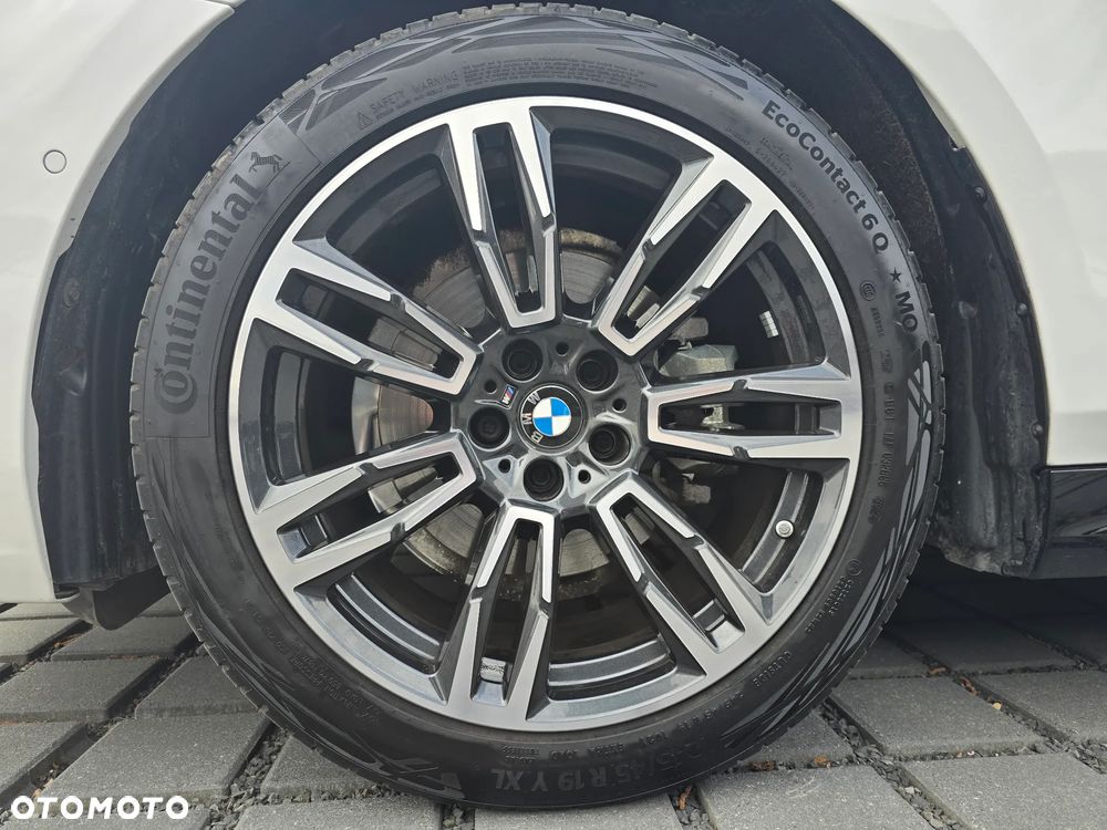 BMW Seria 5 520d xDrive mHEV M Sport - 29