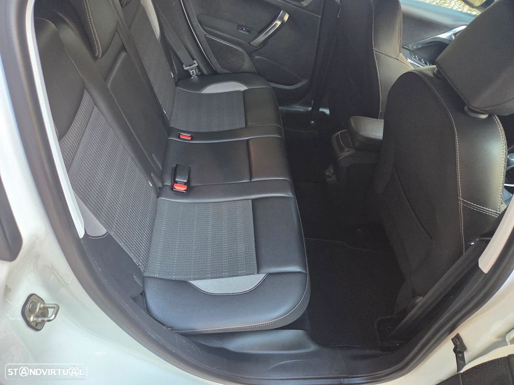 Peugeot 2008 PureTech 110 GPF Stop&Start EAT6 Crossway - 25