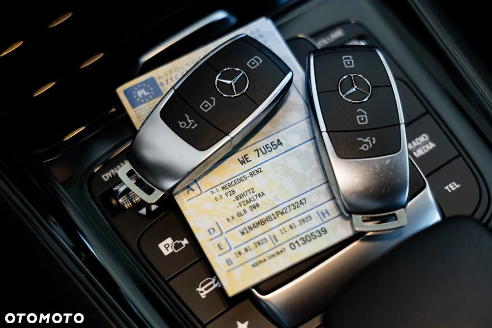 Mercedes-Benz GLB 200 Style 7G-DCT - 40