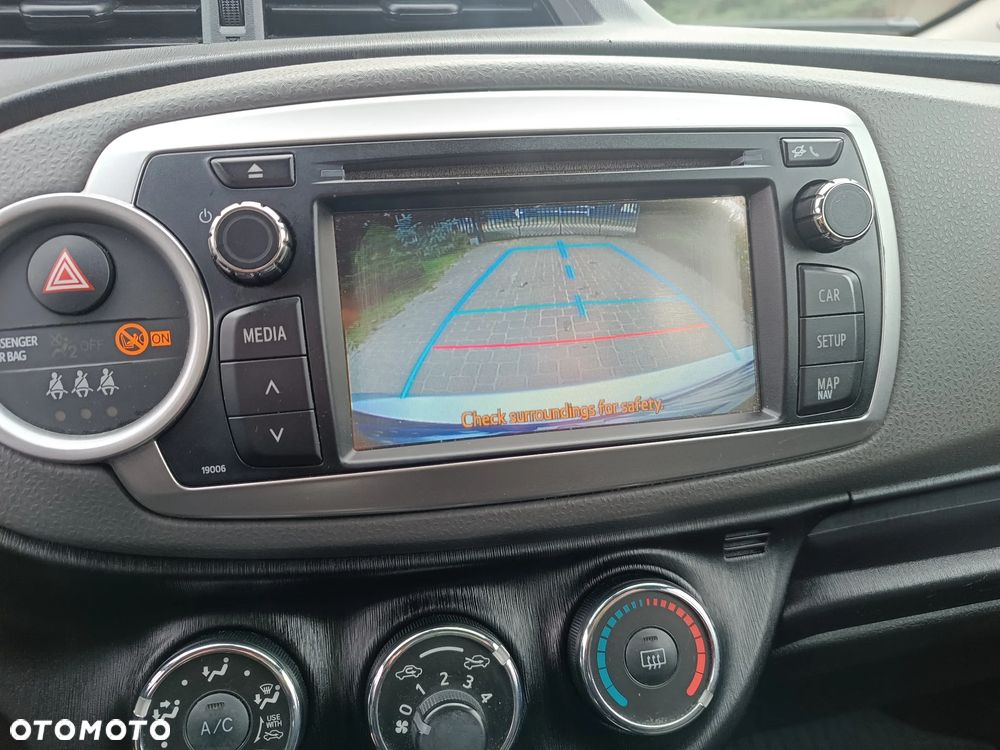 Toyota Yaris 1.33 Life - 27
